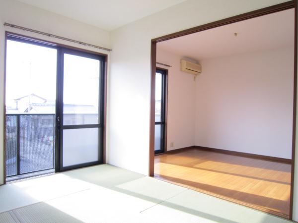 Other room space. Japanese-style room 6 quires