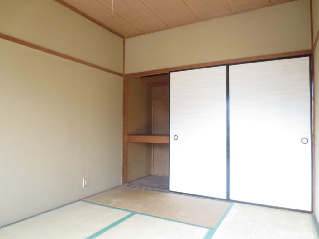 Other room space. Japanese-style room ・ Receipt