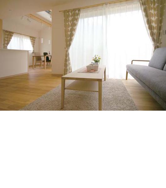 Other. Tasteful 100-4 is the state of the furnished room. It has established a reception set and curtains to match the Solid flooring. 