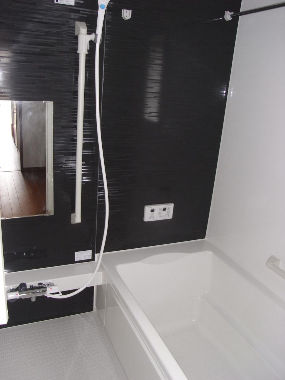 Same specifications photo (bathroom). ( 1 Building) same specification