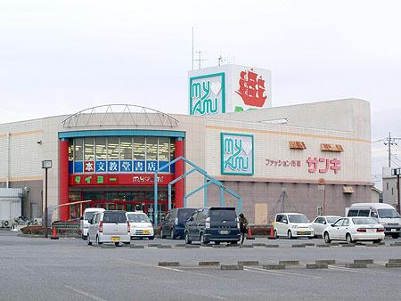 Shopping centre. Sanki until Ami shop 1426m