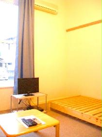 Living and room. 1F2F both carpet ☆