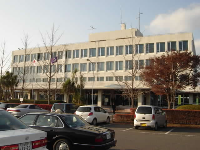 Government office. Ishioka 799m to City Hall (government office)