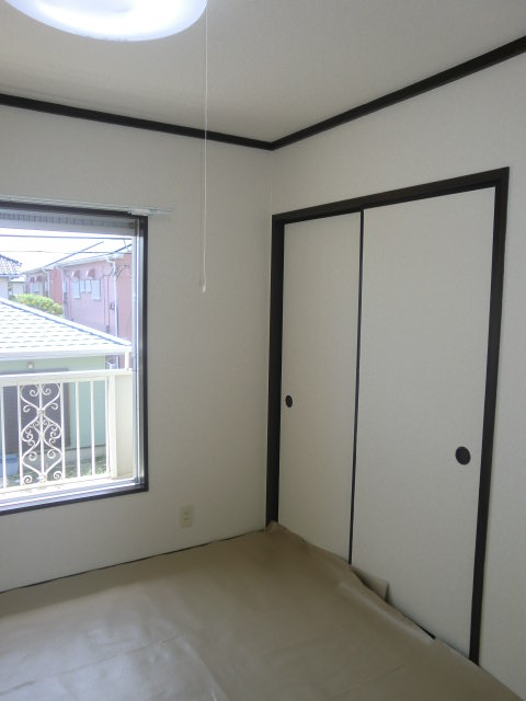 Other room space. There is a serene Japanese-style