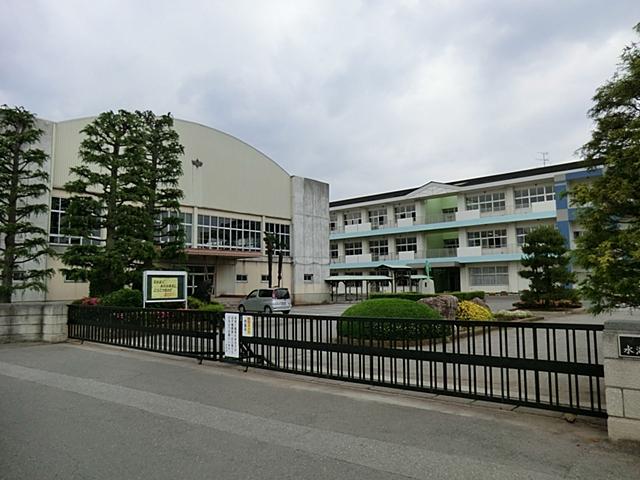 Junior high school. 600m until Joso City Mitsukaido junior high school