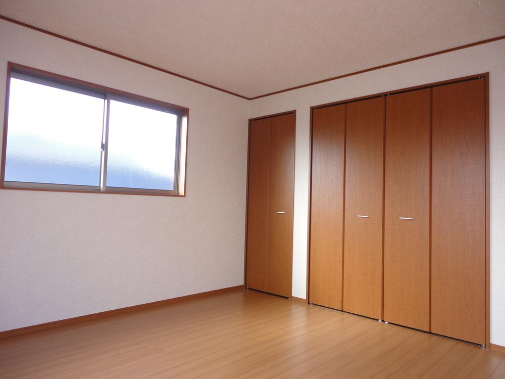 Non-living room. Indoor (10 May 2013) Shooting