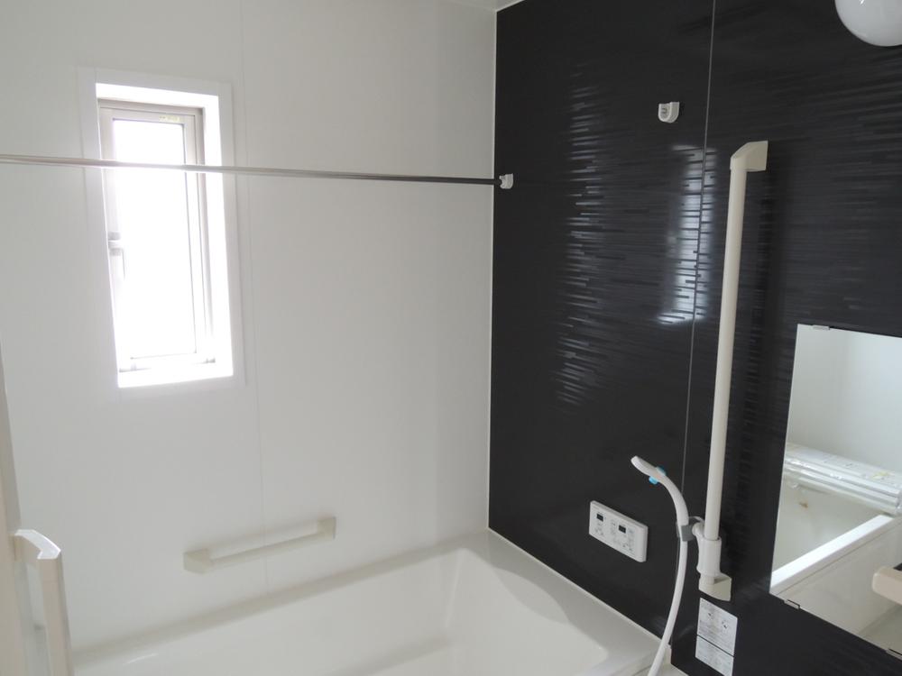 Bathroom. Indoor (10 May 2013) Shooting