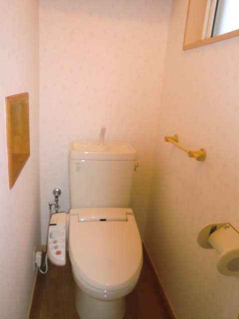 Toilet. There is a toilet on the first floor and the second floor. Bidet, Warm toilet seat