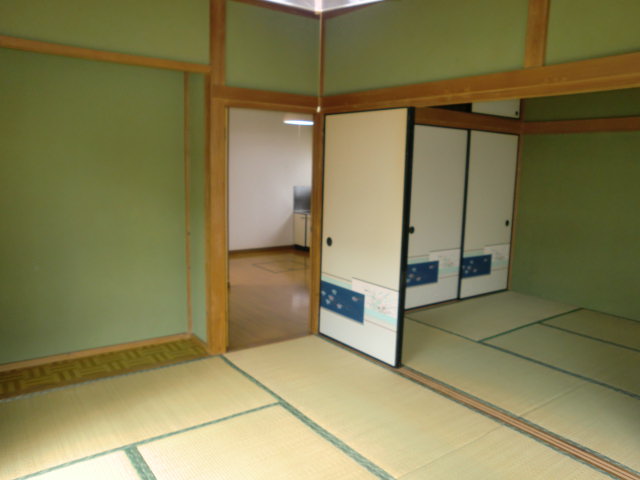 Other room space. Following is a Japanese-style room