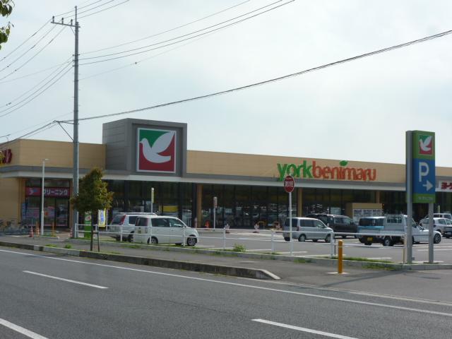 Supermarket. York-Benimaru Tomobe to Dongping shop 372m