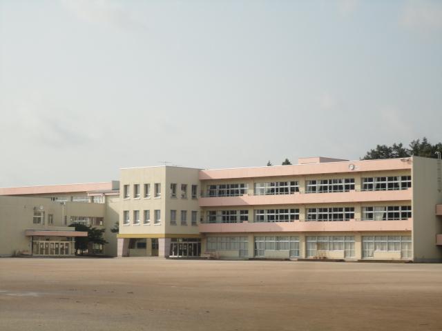 Primary school. Tomobe to elementary school 2400m
