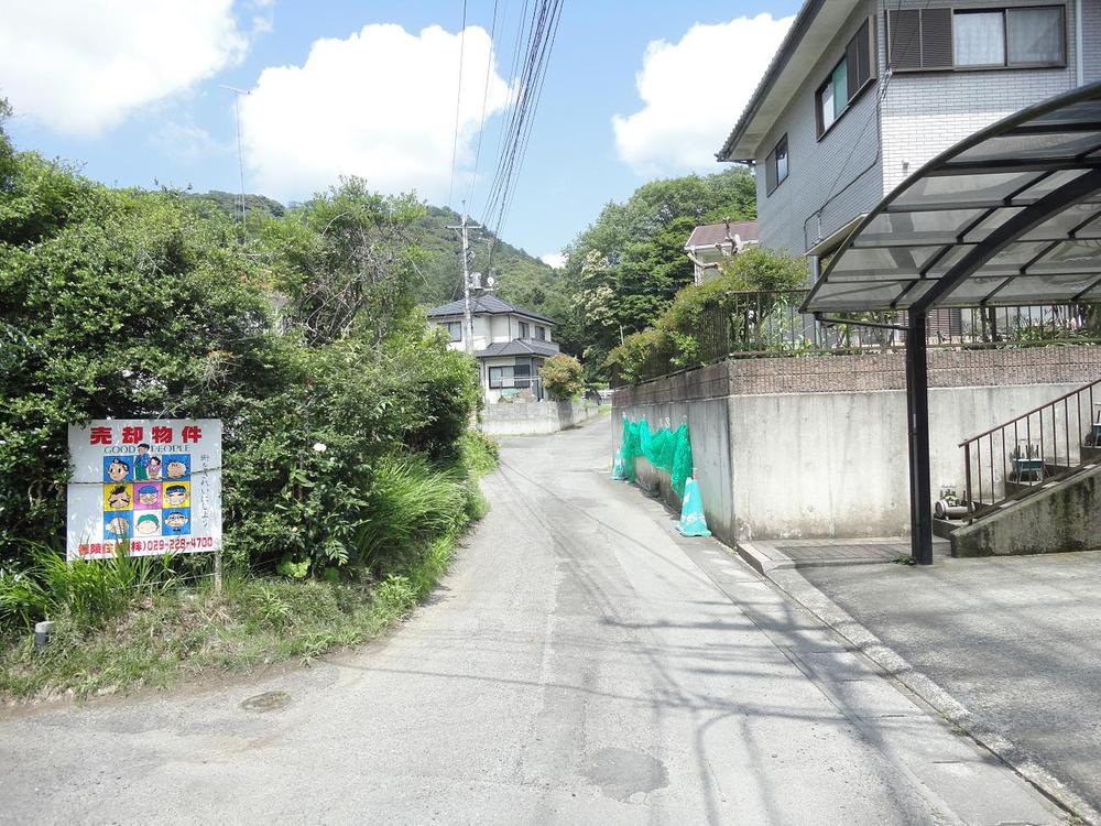 Local photos, including front road