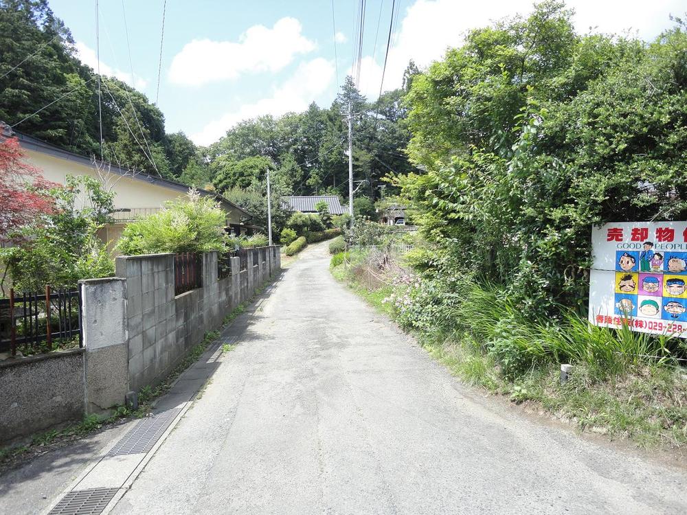 Local photos, including front road