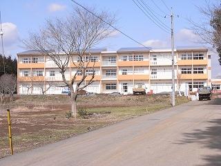 Junior high school. Kasama Tateiwa between 1782m to junior high school