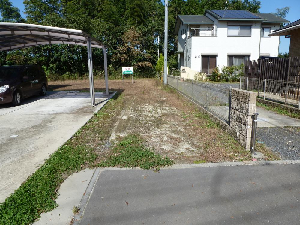 Local photos, including front road