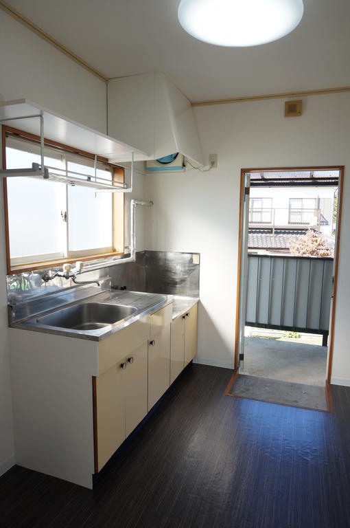 Kitchen. Kitchen another angle! There is also plenty consumer electronics space!