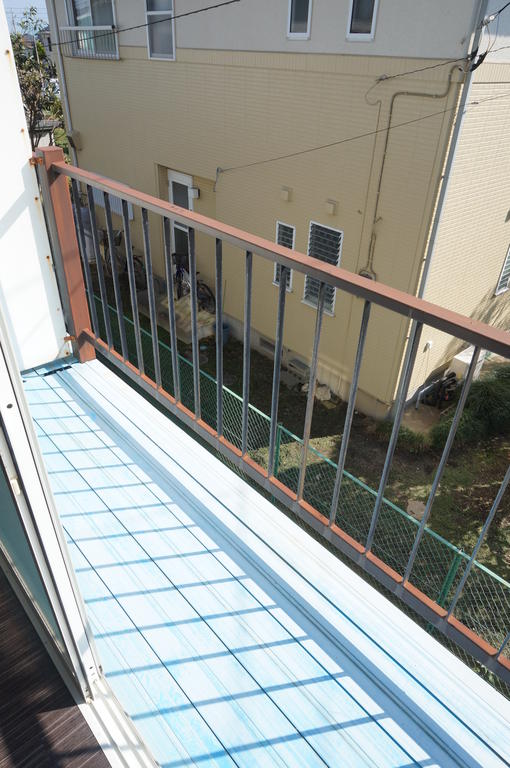 Balcony. Spacious balcony!