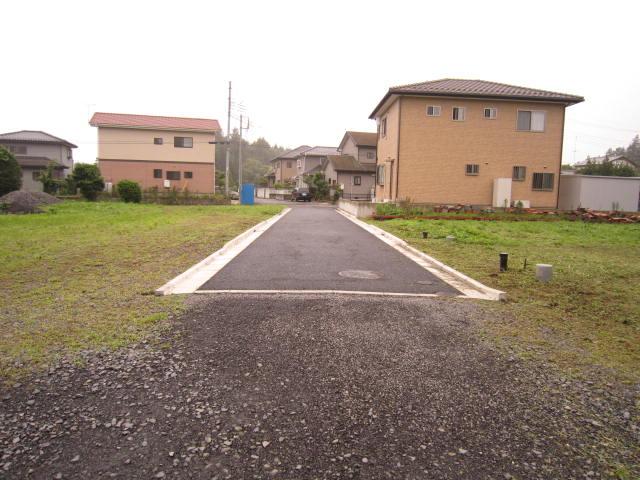 Local photos, including front road