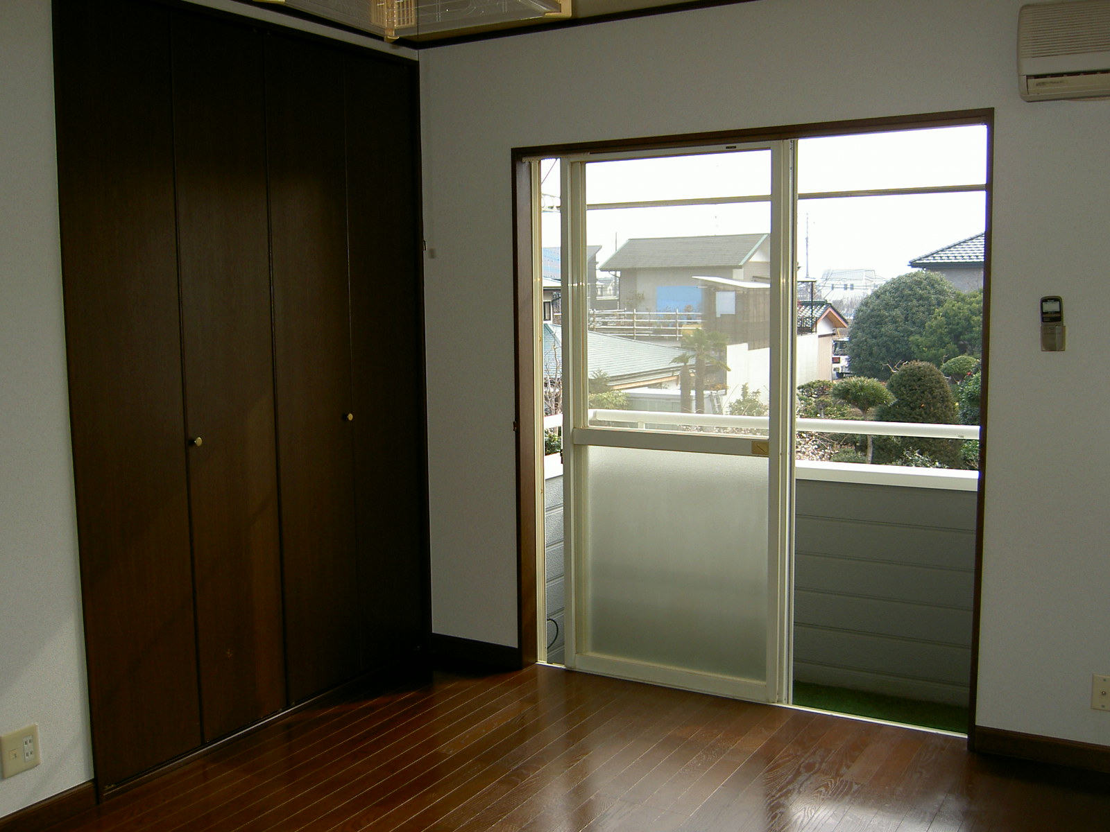 Living and room