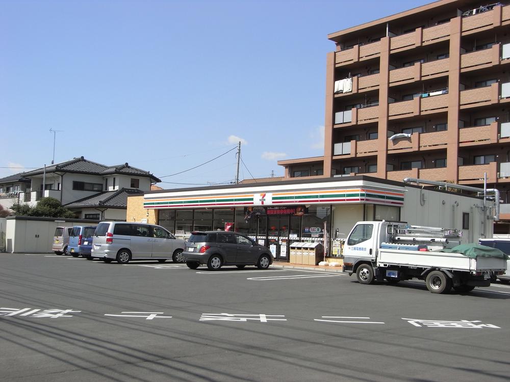 Convenience store. 673m to Seven-Eleven Kasumigaura Inayoshihigashi shop