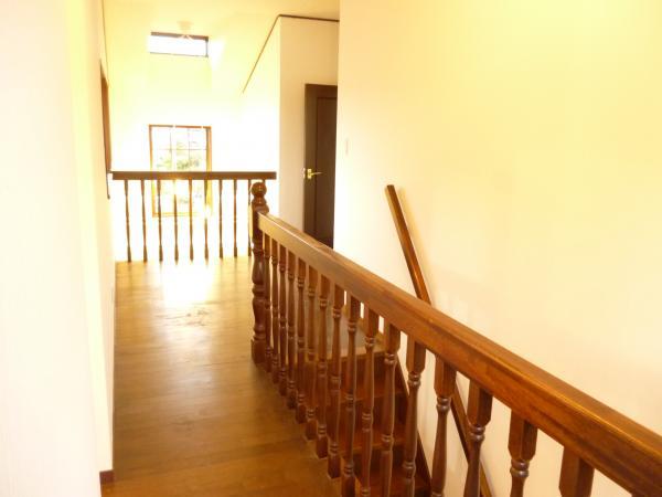 Other introspection. Second floor of the hallway. It is spacious so bright to blow from the stairs. 