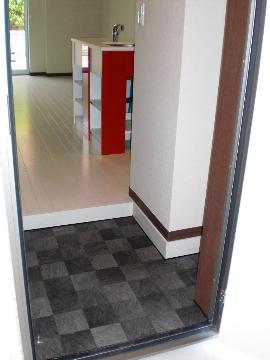 Other room space. Entrance (medium)