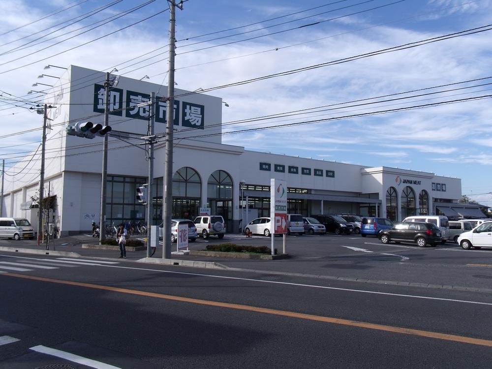 Supermarket. 745m to Japan meat wholesale market Furukawa shop