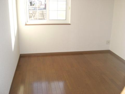 Other room space. South Western-style