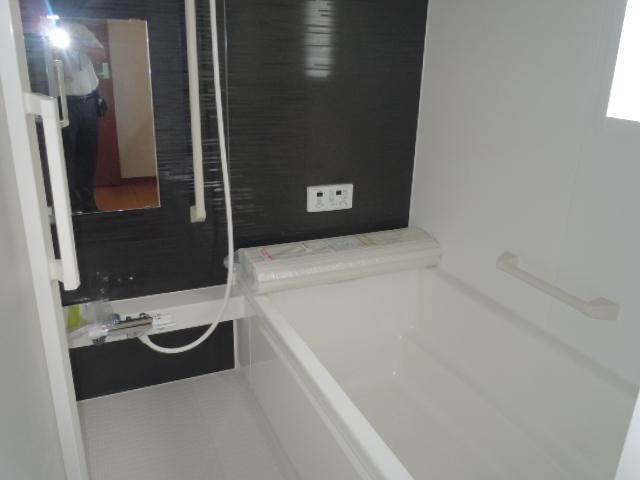 Same specifications photo (bathroom). ( Building) same specification