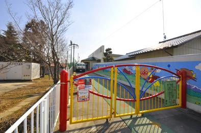kindergarten ・ Nursery. 300m to Furukawa nursery  Walk to the nearest nursery school 4 minutes. Glad to child-rearing of your family location
