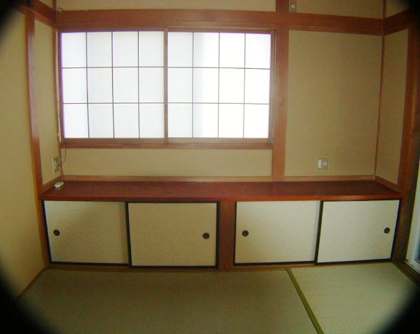 Living and room. 1F Japanese-style room