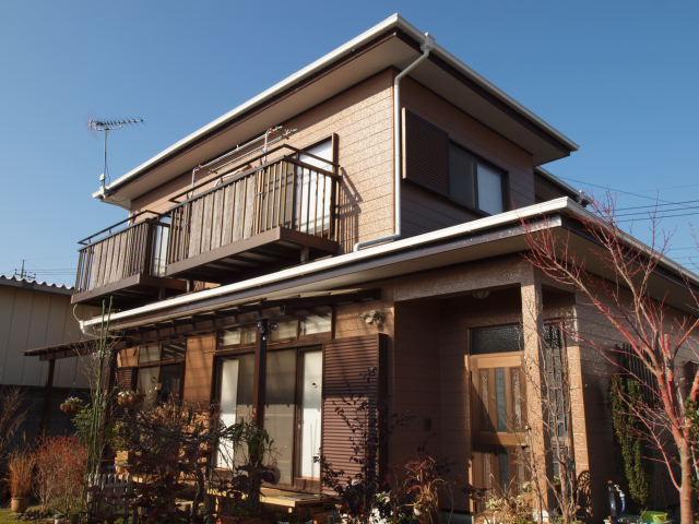 Local appearance photo. Local (12 May 2013) Shooting. Heisei so doing the exterior wall paint in 25 years in August, Very beautiful appearance.