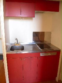 Kitchen. Spacious cooking space