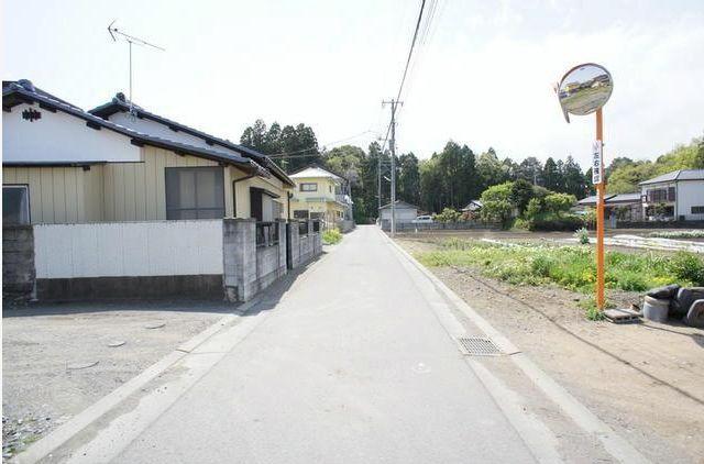 Local photos, including front road