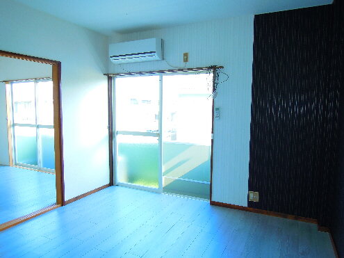 Living and room