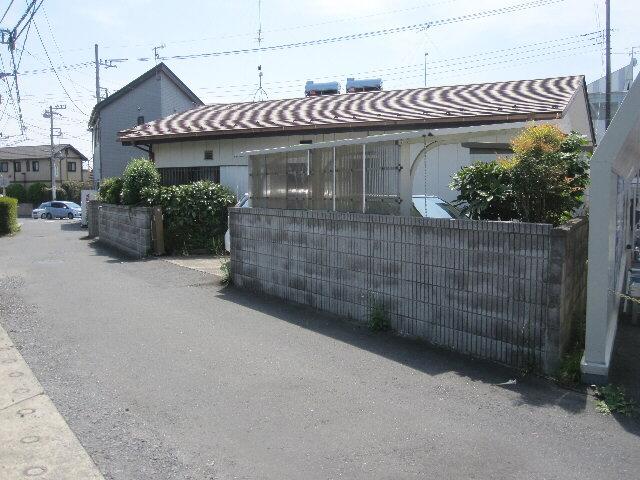 Local photos, including front road