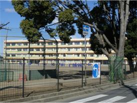 Junior high school. 1794m to Mito Municipal Midorioka junior high school