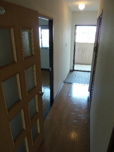 Other room space. Passage leading to the front door