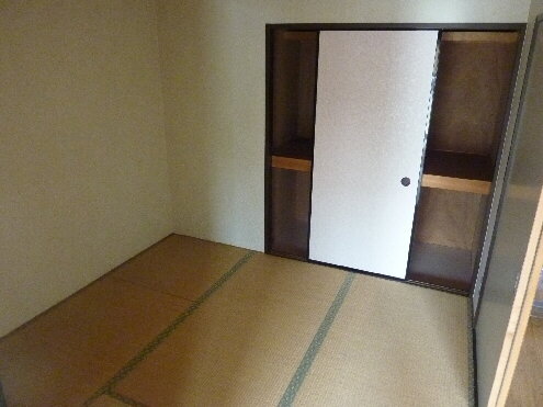 Living and room. There is also housed in a Japanese-style room