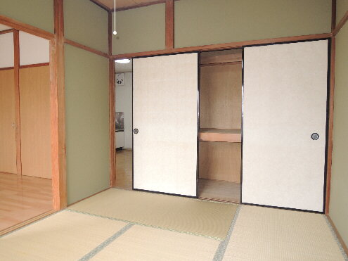 Living and room