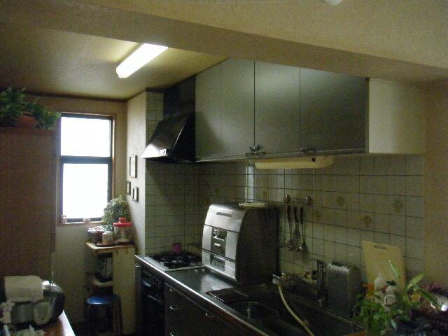 Kitchen. Indoor (June 2013) Shooting