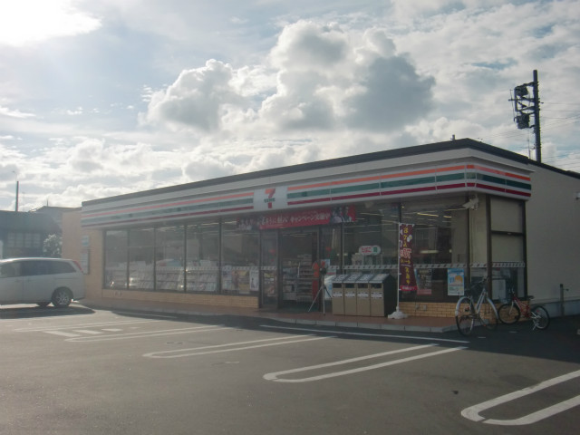 Convenience store. Seven-Eleven Mito Higashisakuragawa store up (convenience store) 163m