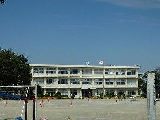 Primary school. 1306m to Mito Municipal Watari Elementary School