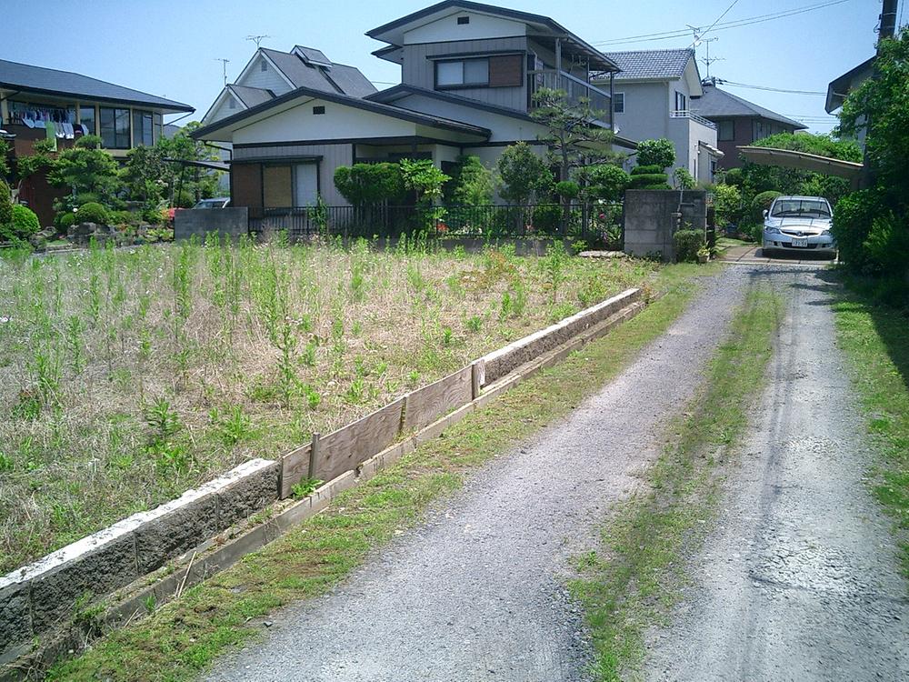 Local photos, including front road