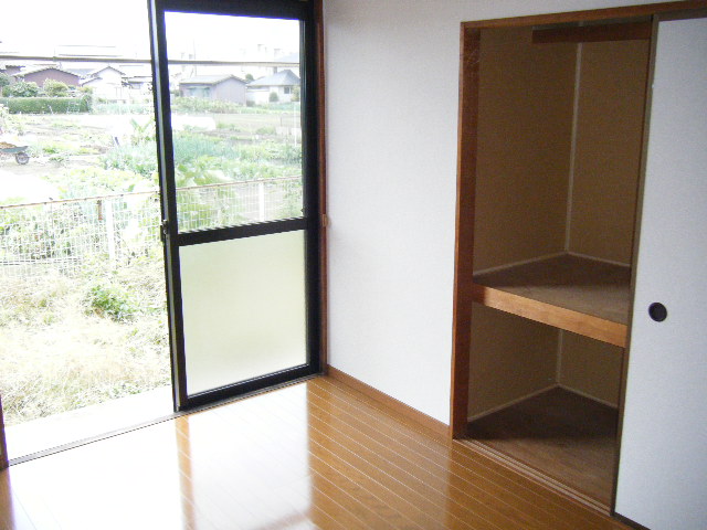 Other room space