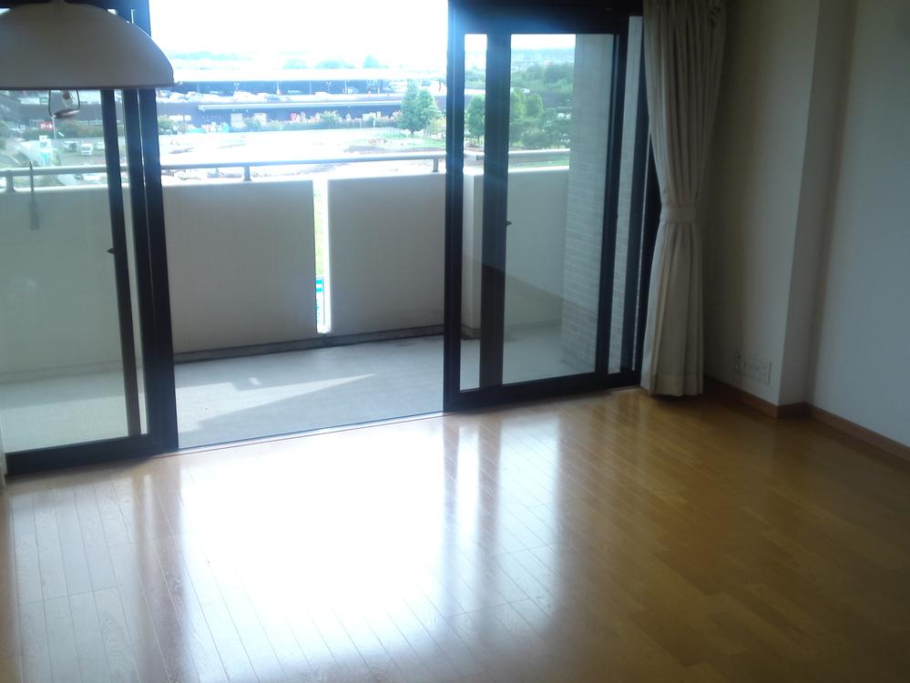 Living. Room (August 2013) Shooting