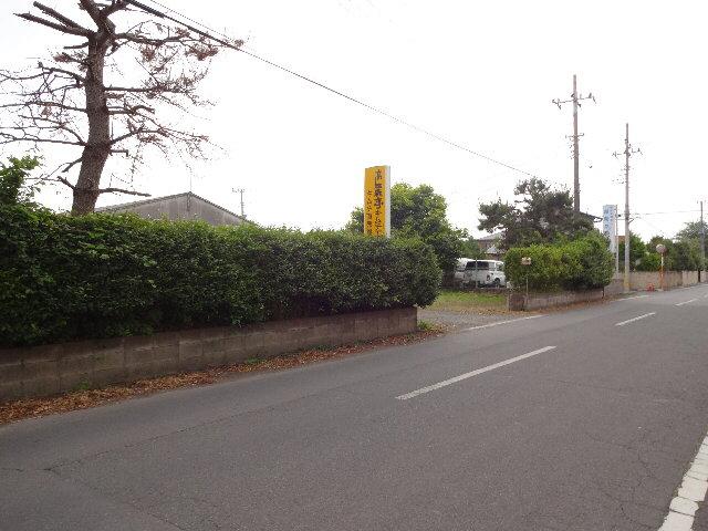 Local photos, including front road