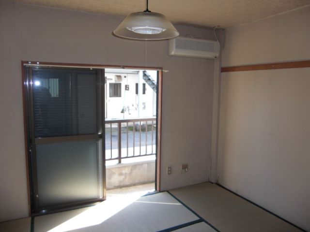 Living and room. Bright Japanese-style room