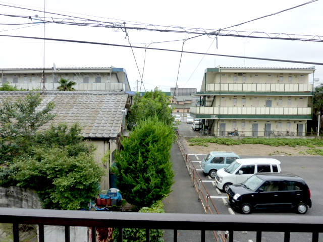 View. The view from the balcony! Shimo day because the view is good! 