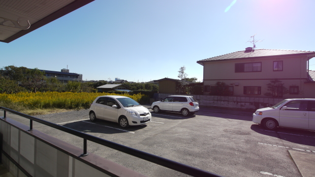Parking lot